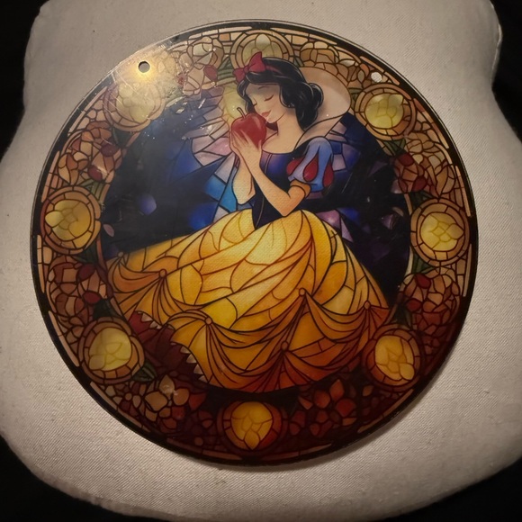 🌟Pick Any 2/$18 Sale Snow White Sign - Picture 5 of 8